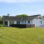Ljuba - 1-3km From The Sea By Interhome Дом отдыха Йёрринг