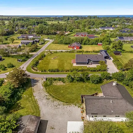 Feriehus Ljuba - 1-3km From The Sea By Interhome *